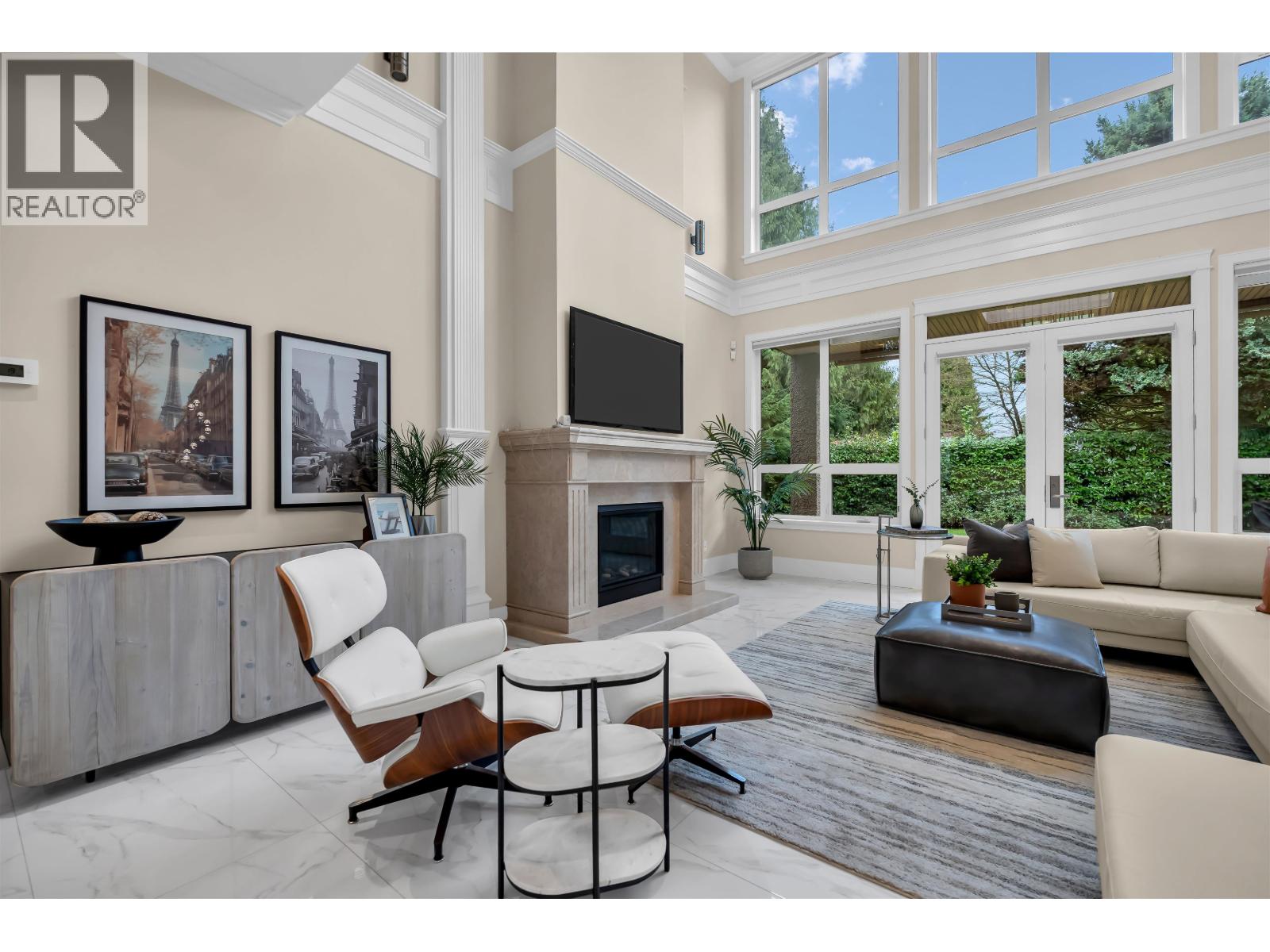 8168 HUNTER STREET, Burnaby