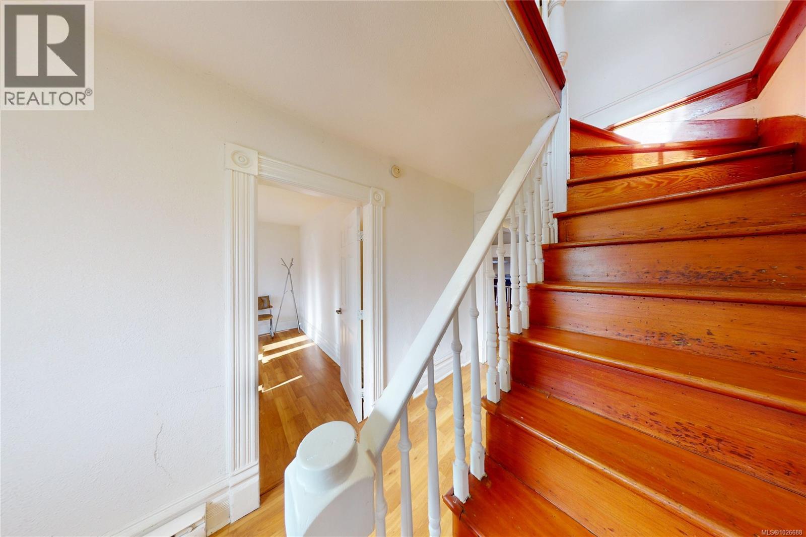  2943 Cedar Hill Road, Victoria