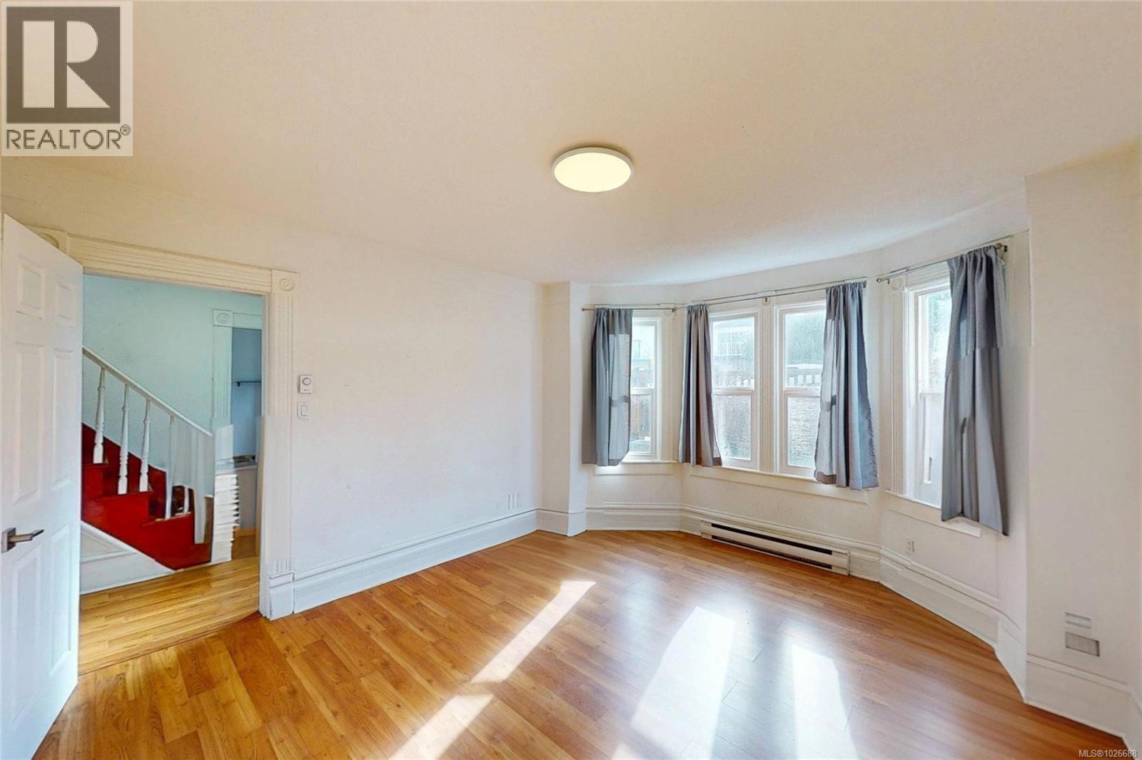  2943 Cedar Hill Road, Victoria