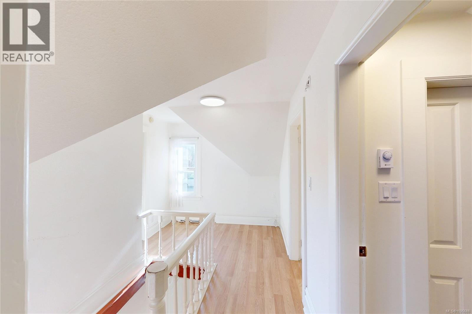  2943 Cedar Hill Road, Victoria