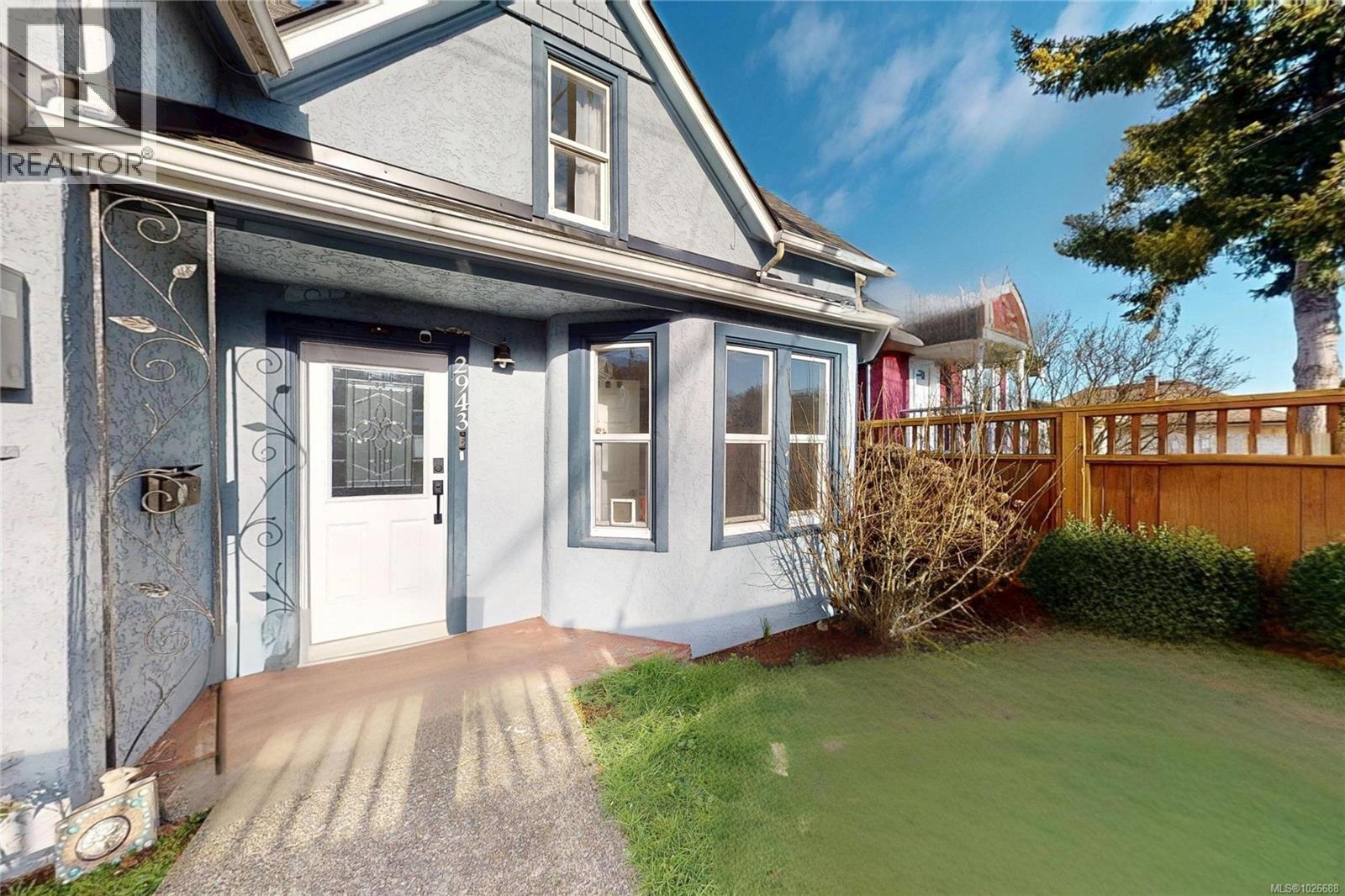  2943 Cedar Hill Road, Victoria