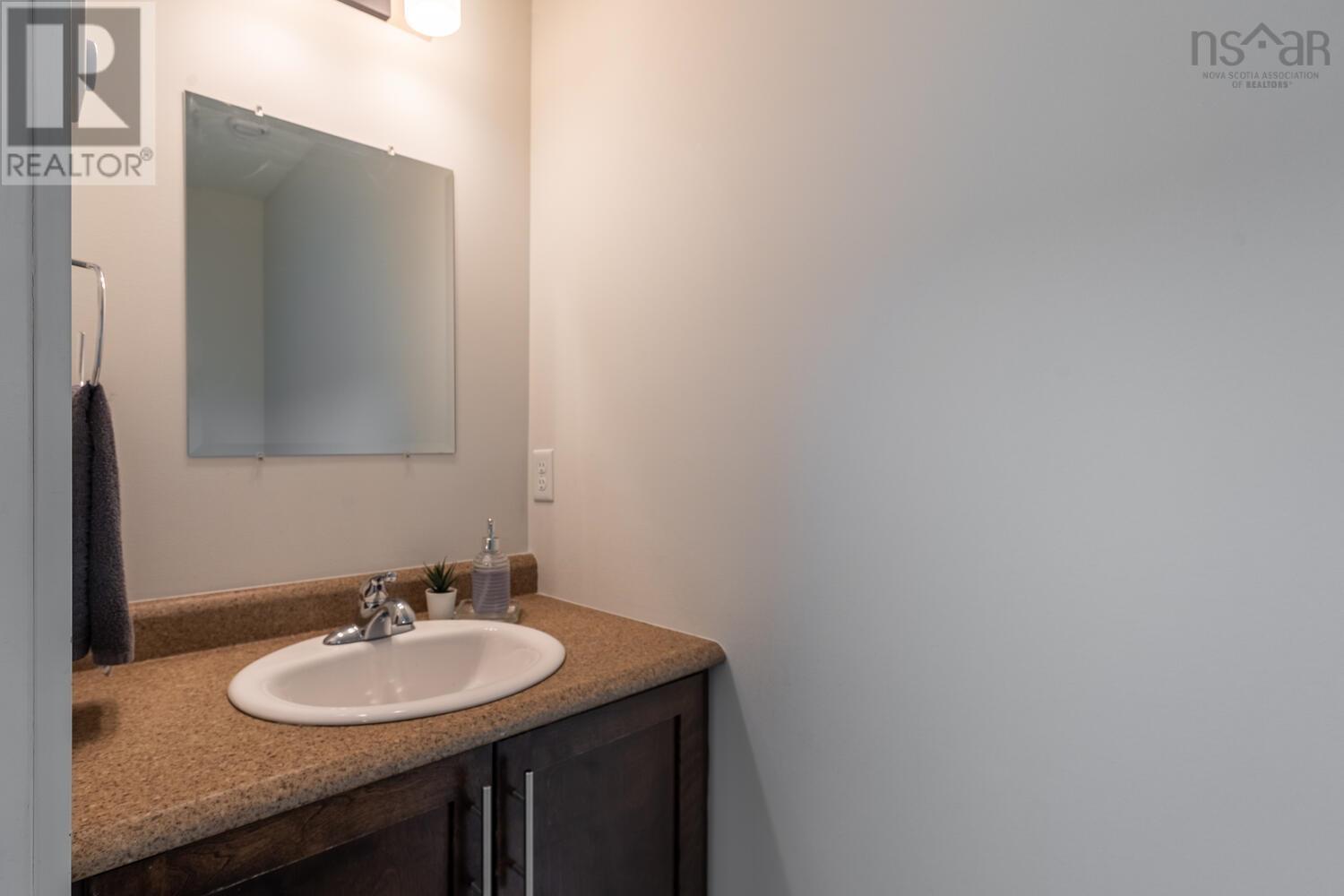 Property 26 of 35 of 86 Wakefield Court