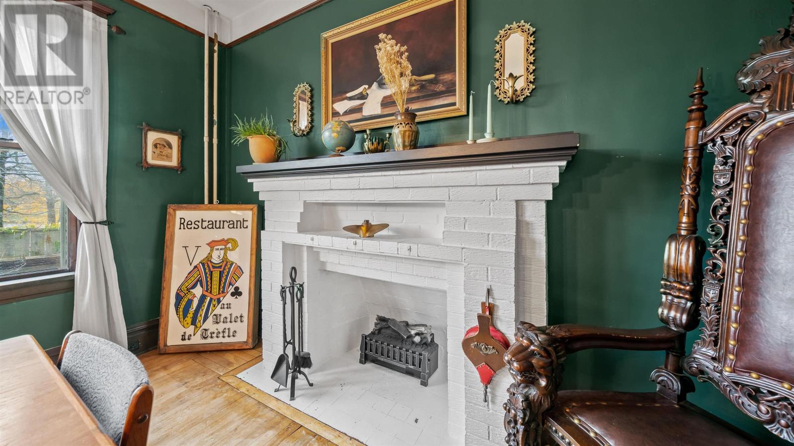 Property 15 of 50 of 132 Prince Albert Road