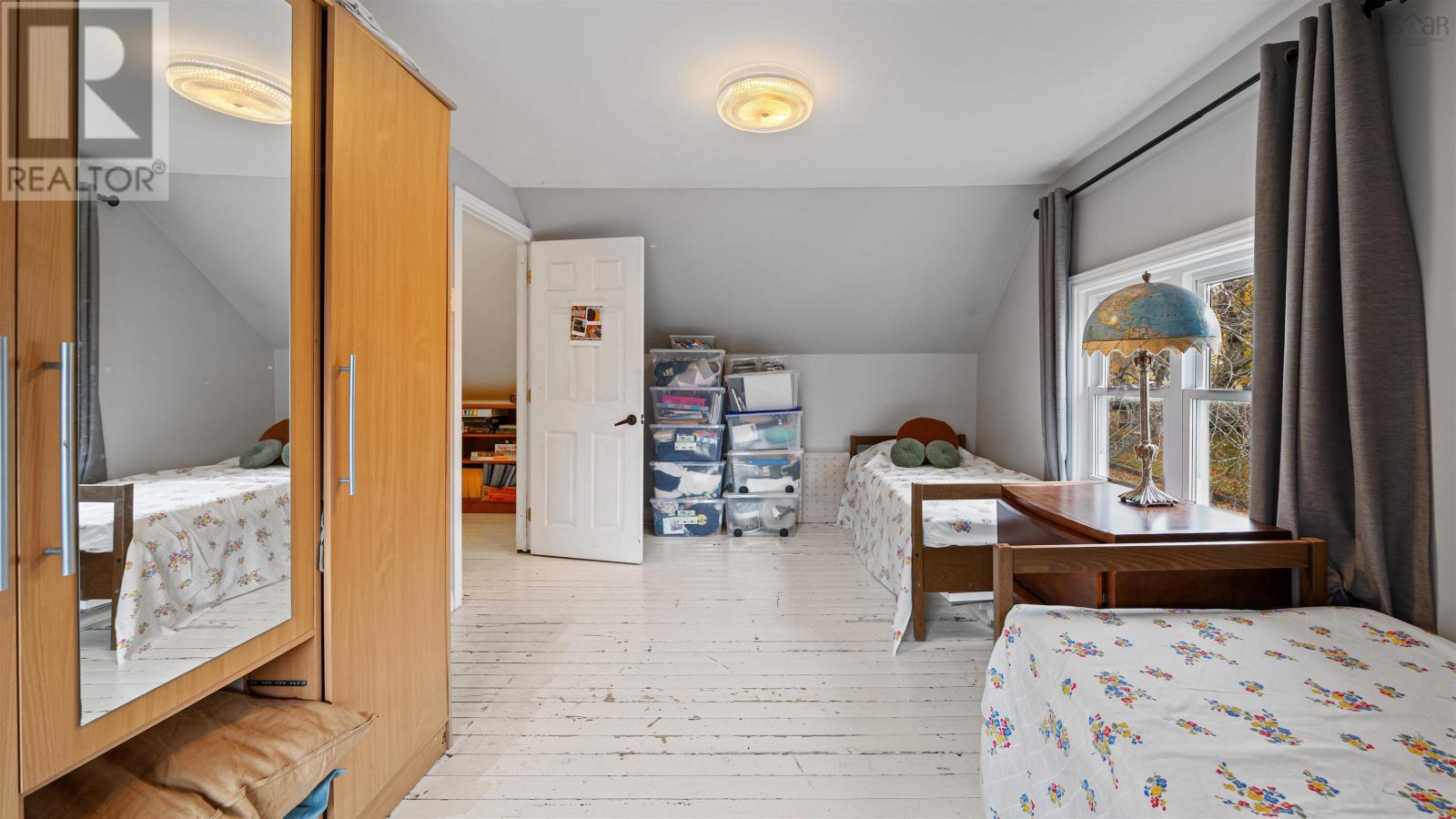 Property 39 of 50 of 132 Prince Albert Road