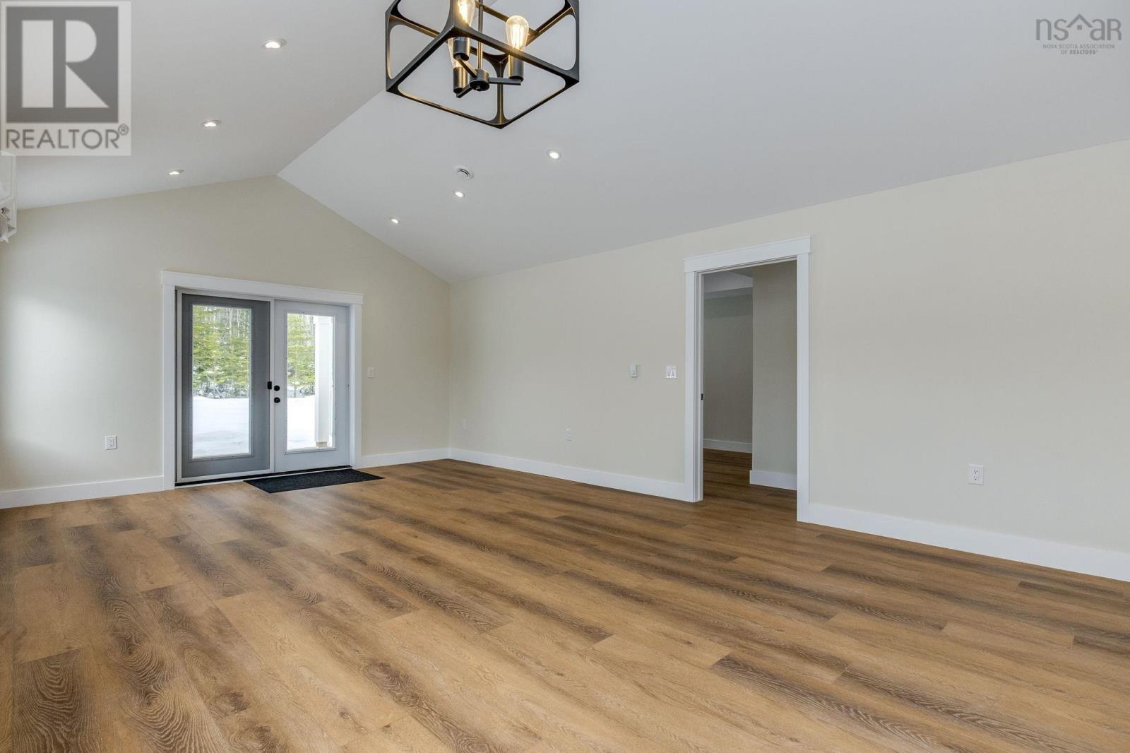 Property 26 of 50 of 44 Amelia Ave