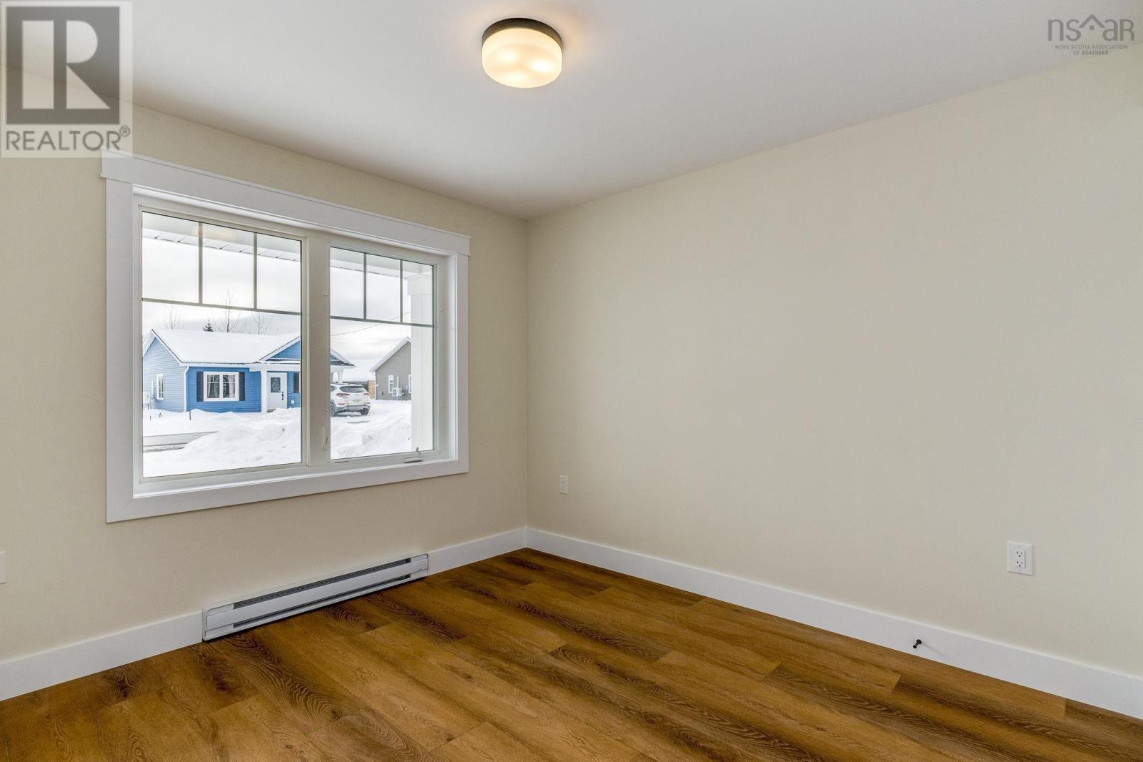 Property 40 of 50 of 44 Amelia Ave