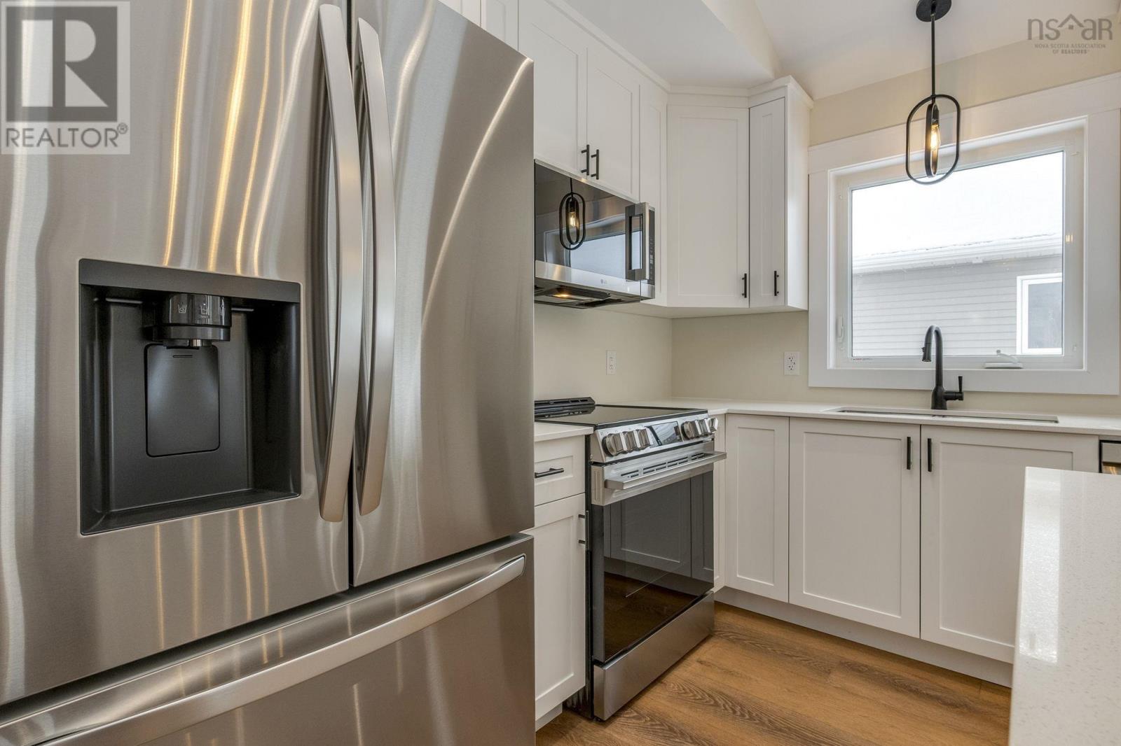 Property 8 of 50 of 44 Amelia Ave