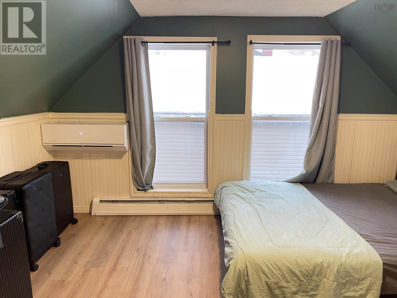 Property 27 of 30 of 19 Norwood Avenue