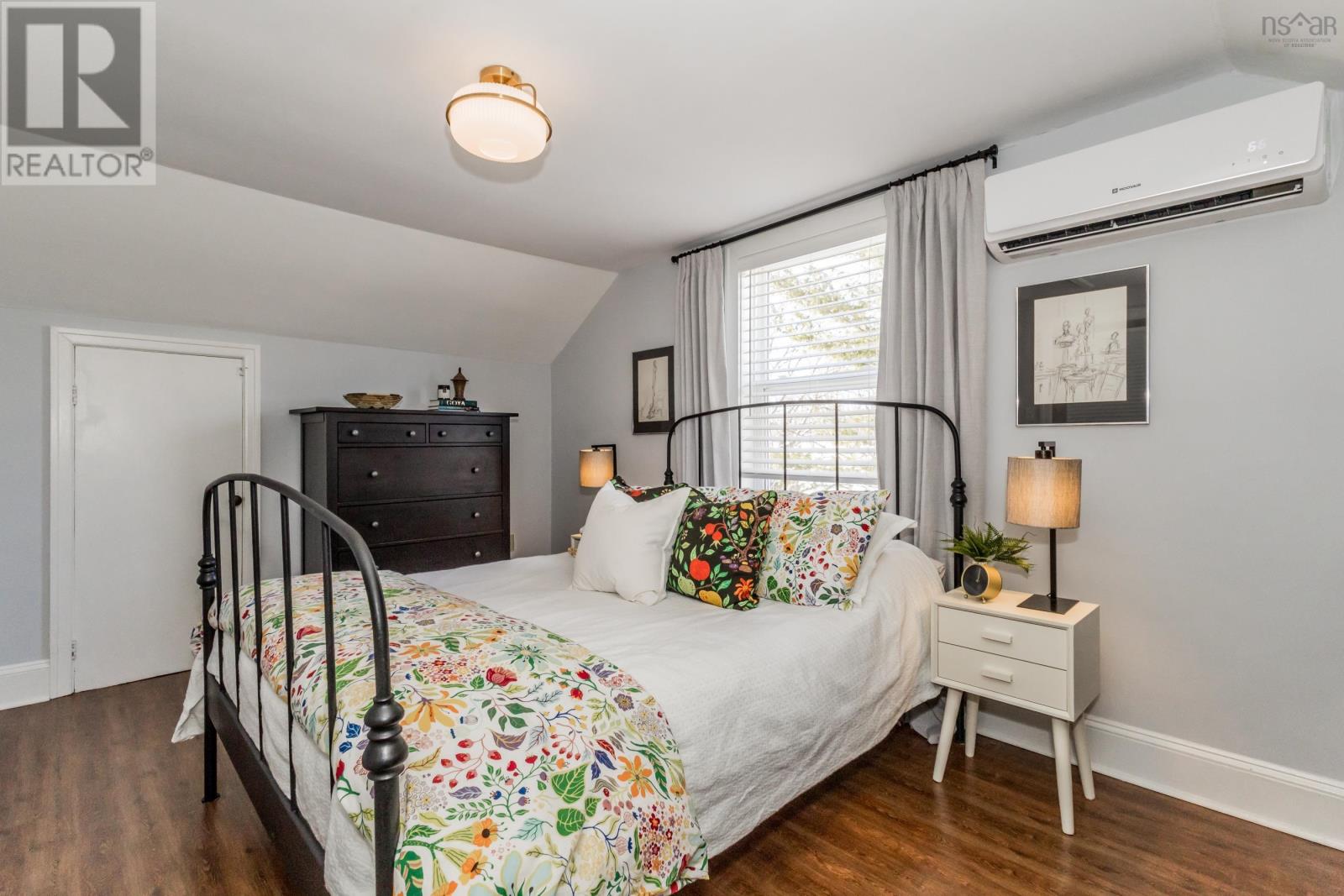 Property 27 of 42 of 159 Pleasant Street