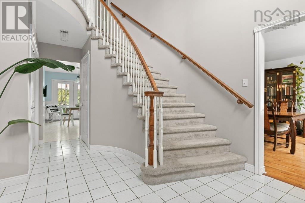 Property 28 of 49 of 9 PACIFIC Avenue