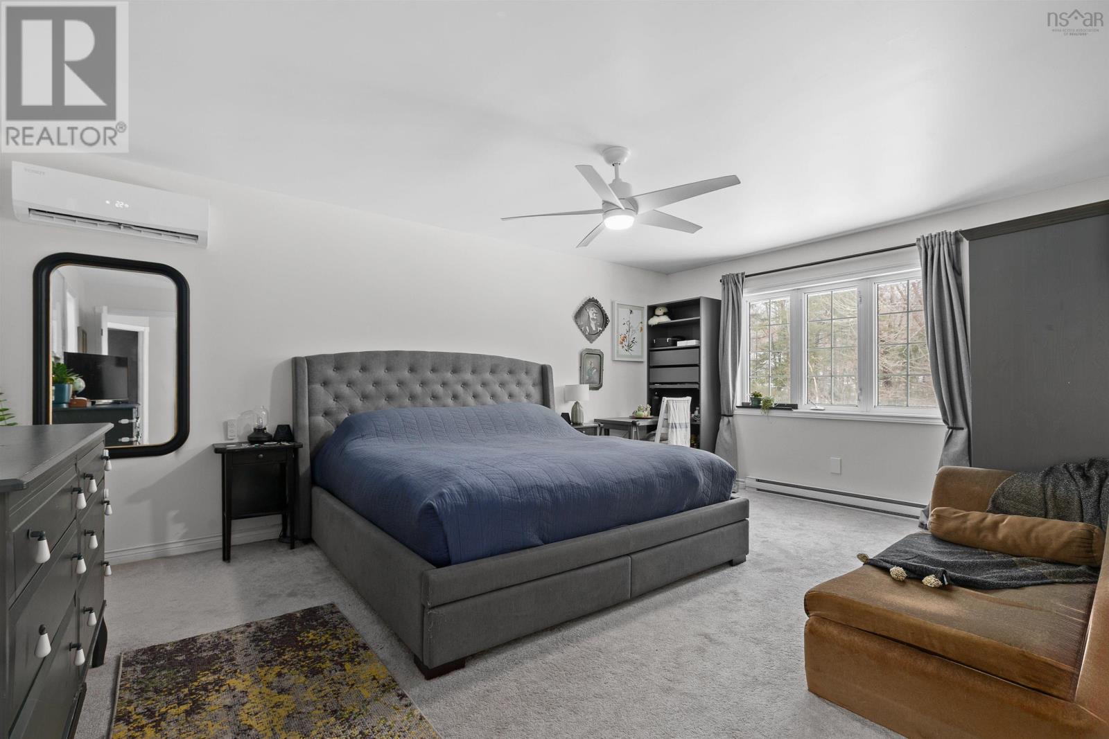 Property 30 of 49 of 9 PACIFIC Avenue