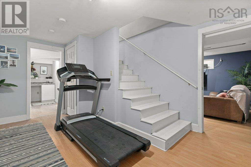 Property 44 of 49 of 9 PACIFIC Avenue