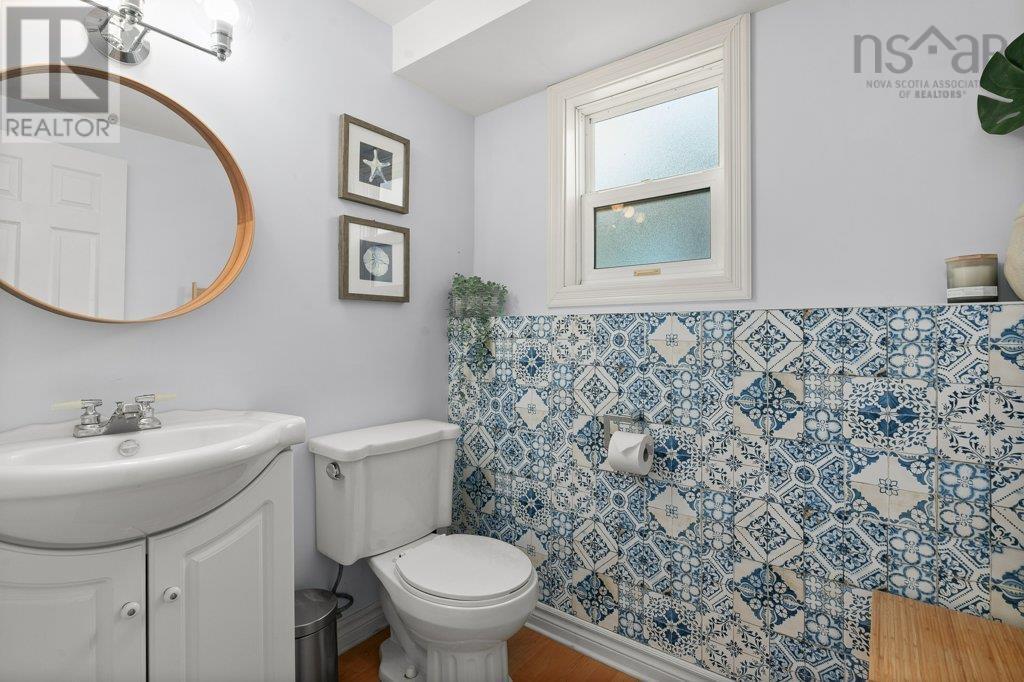 Property 42 of 49 of 9 PACIFIC Avenue