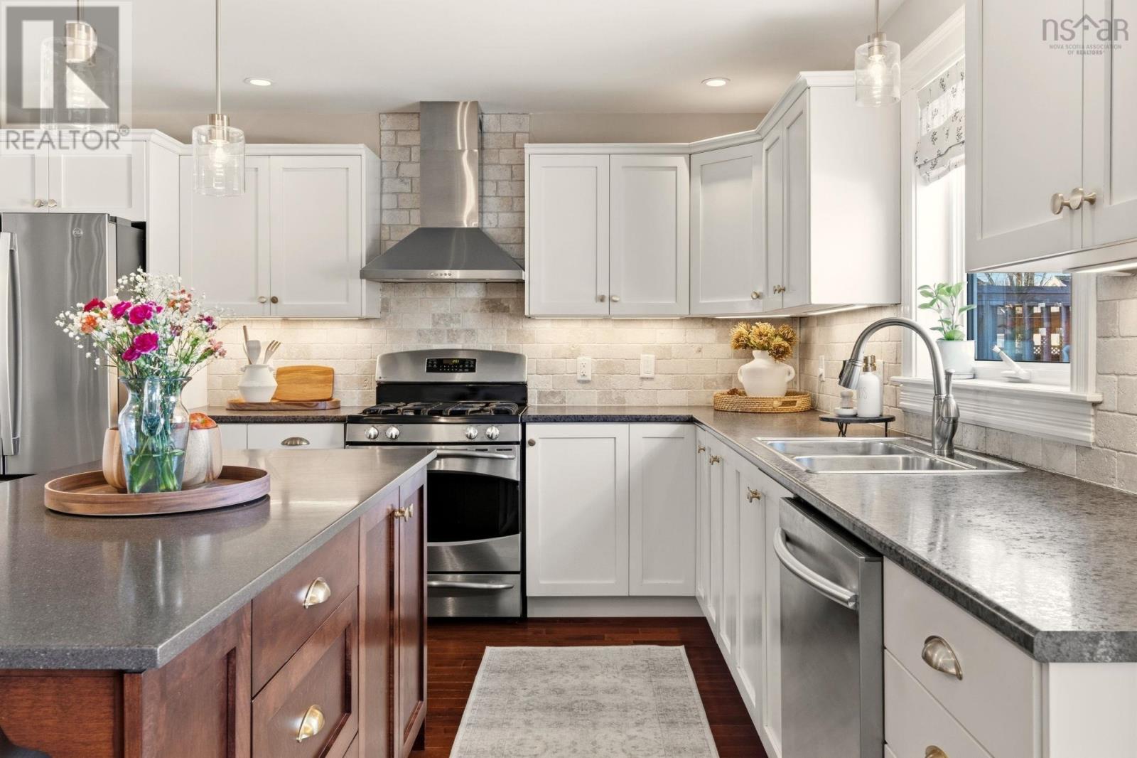 Property 9 of 44 of 21 Cannon Terrace