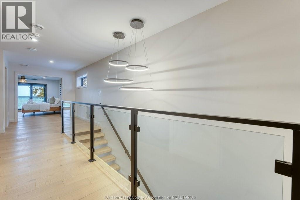 1512 Goodview AVENUE - 24