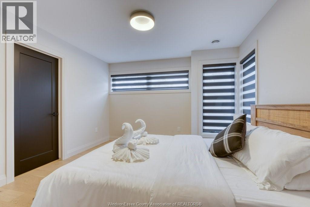 1512 Goodview AVENUE - 33