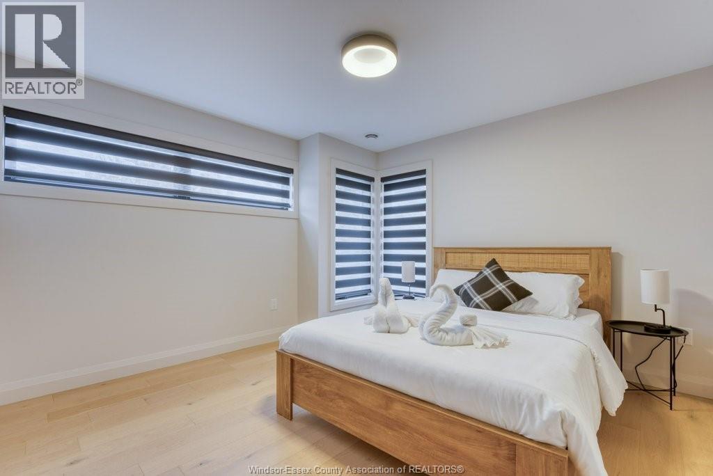 1512 Goodview AVENUE - 35