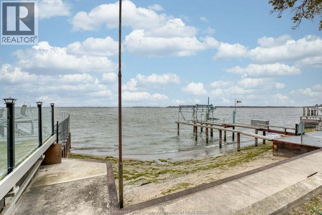 1512 Goodview AVENUE - 42