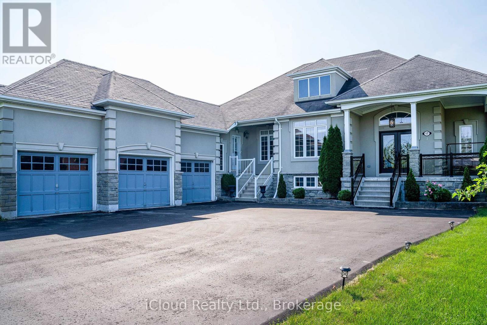 17 MAPLE DRIVE - 1