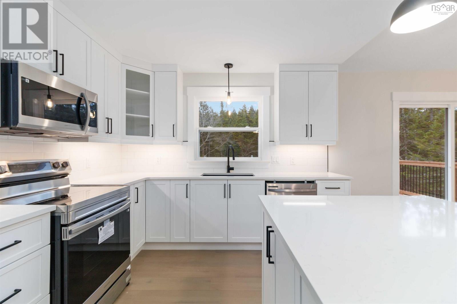 Property 7 of 49 of 78 Aralia Lane