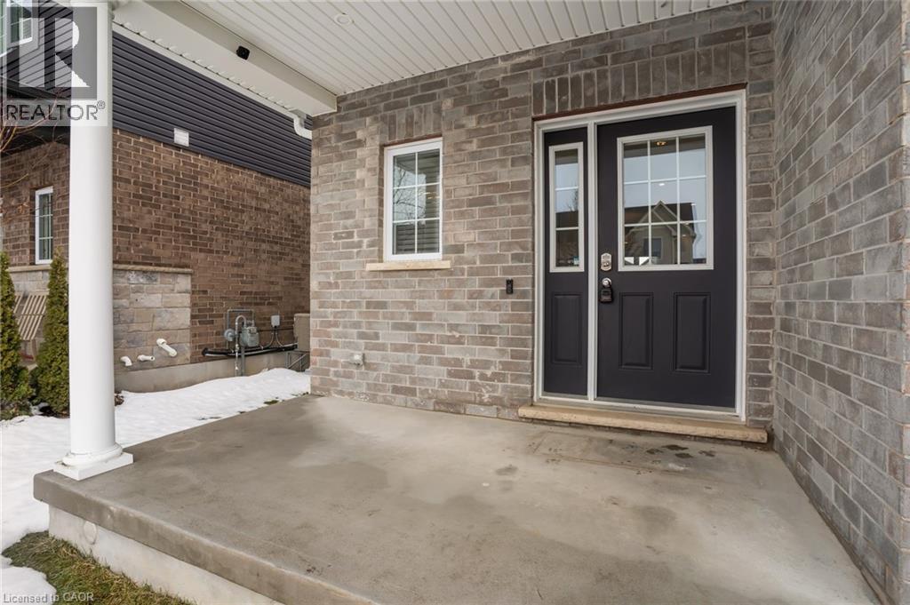 147 BROWN Street - 4
