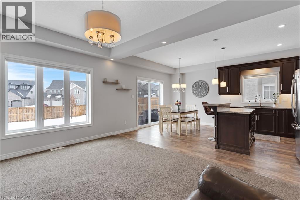 147 BROWN Street - 16