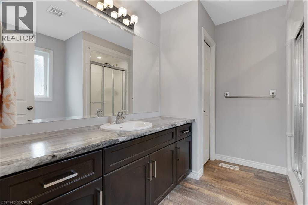 147 BROWN Street - 31