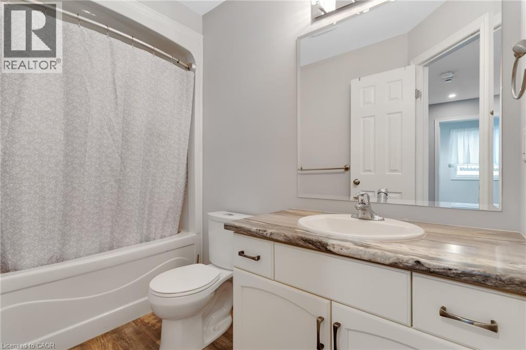 147 BROWN Street - 37