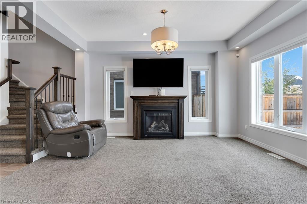 147 BROWN Street - 13