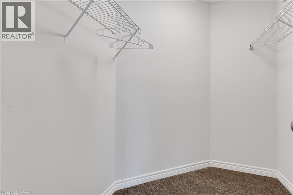 147 BROWN Street - 34