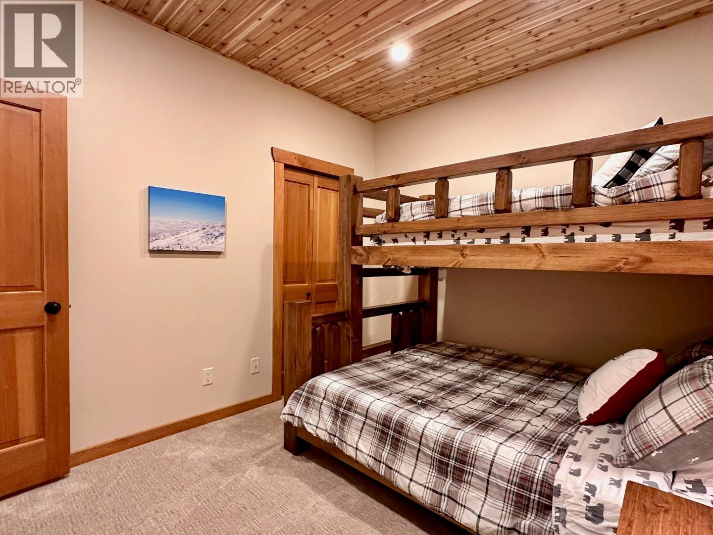 104 250 Feathertop Way, Big White