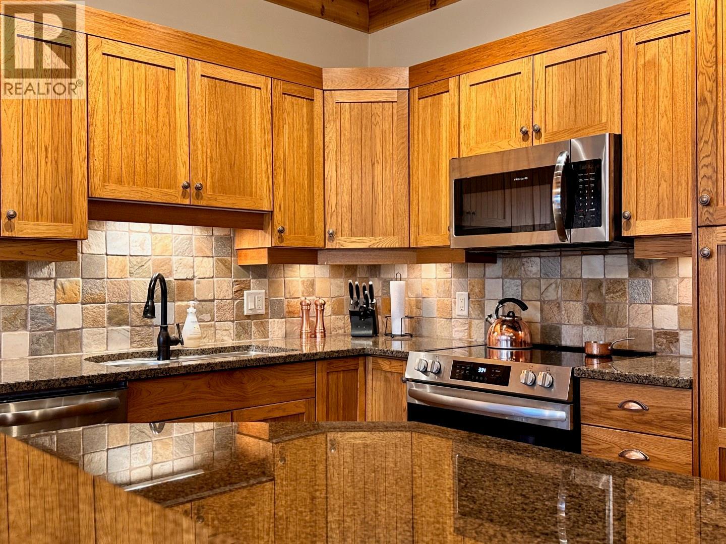 104 250 Feathertop Way, Big White