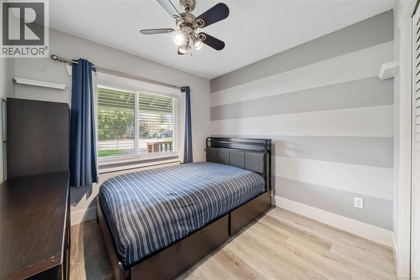  450 Obed Avenue, Saanich