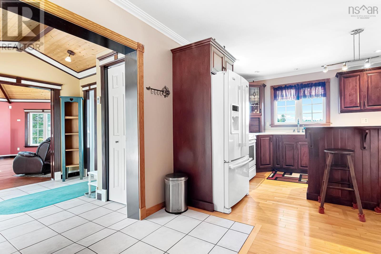 Property 6 of 48 of 1230 Veterans Memorial Highway