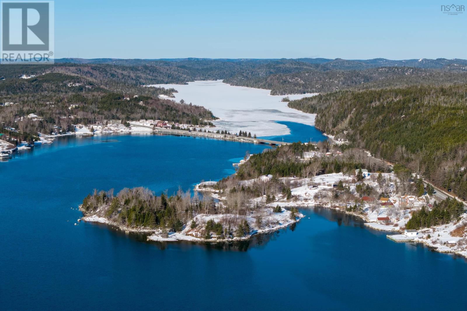 Property 19 of 27 of 8 Panorama Drive