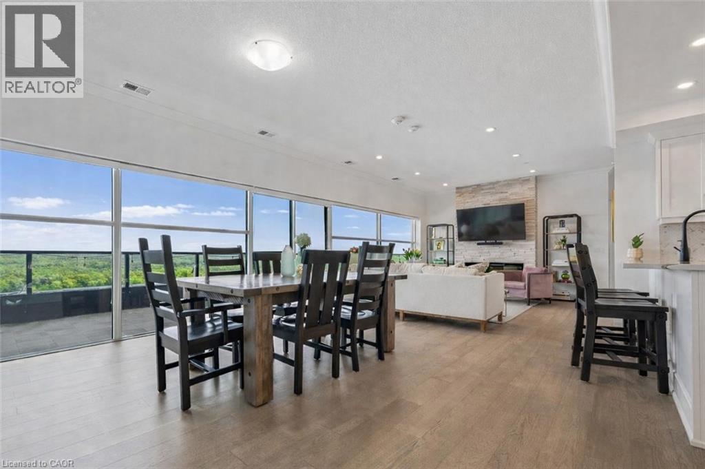 1880 GORDON Street 1404