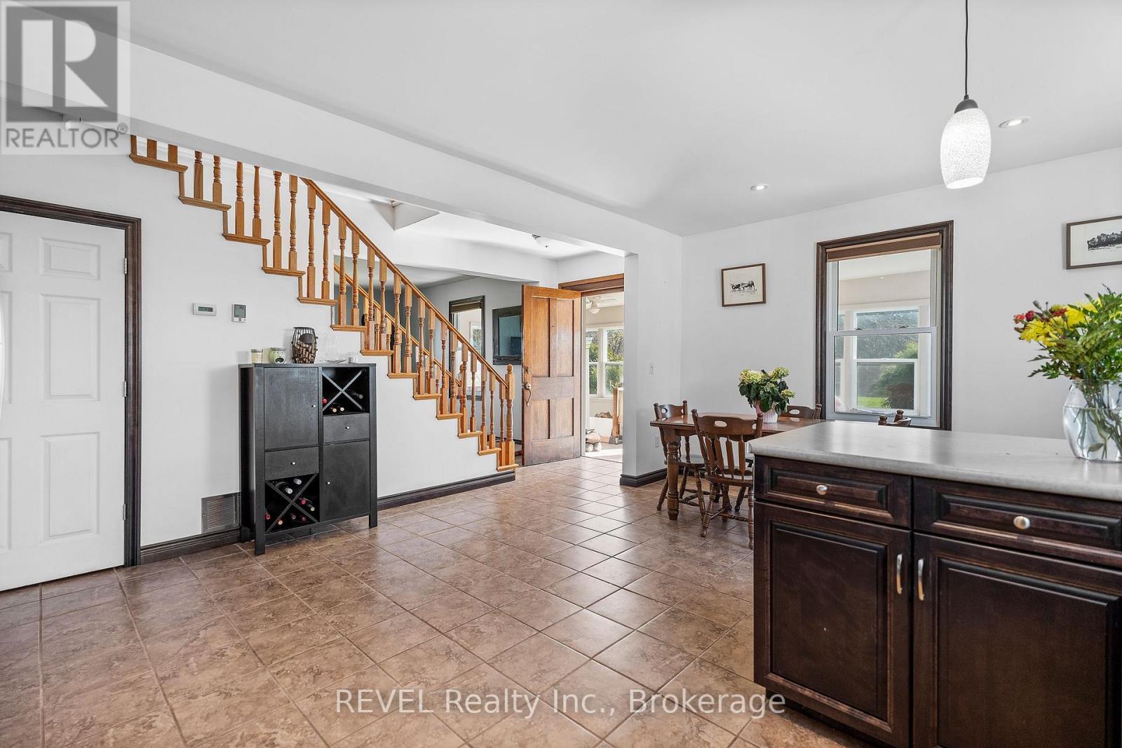 11618 BURNABY ROAD - 12
