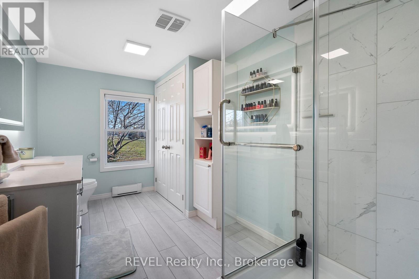 11618 BURNABY ROAD - 21