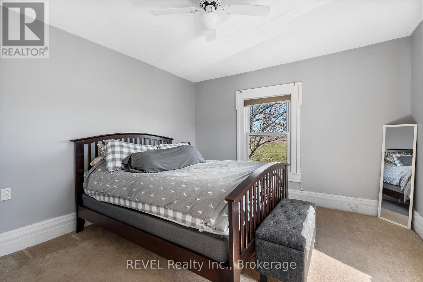 11618 BURNABY ROAD - 25