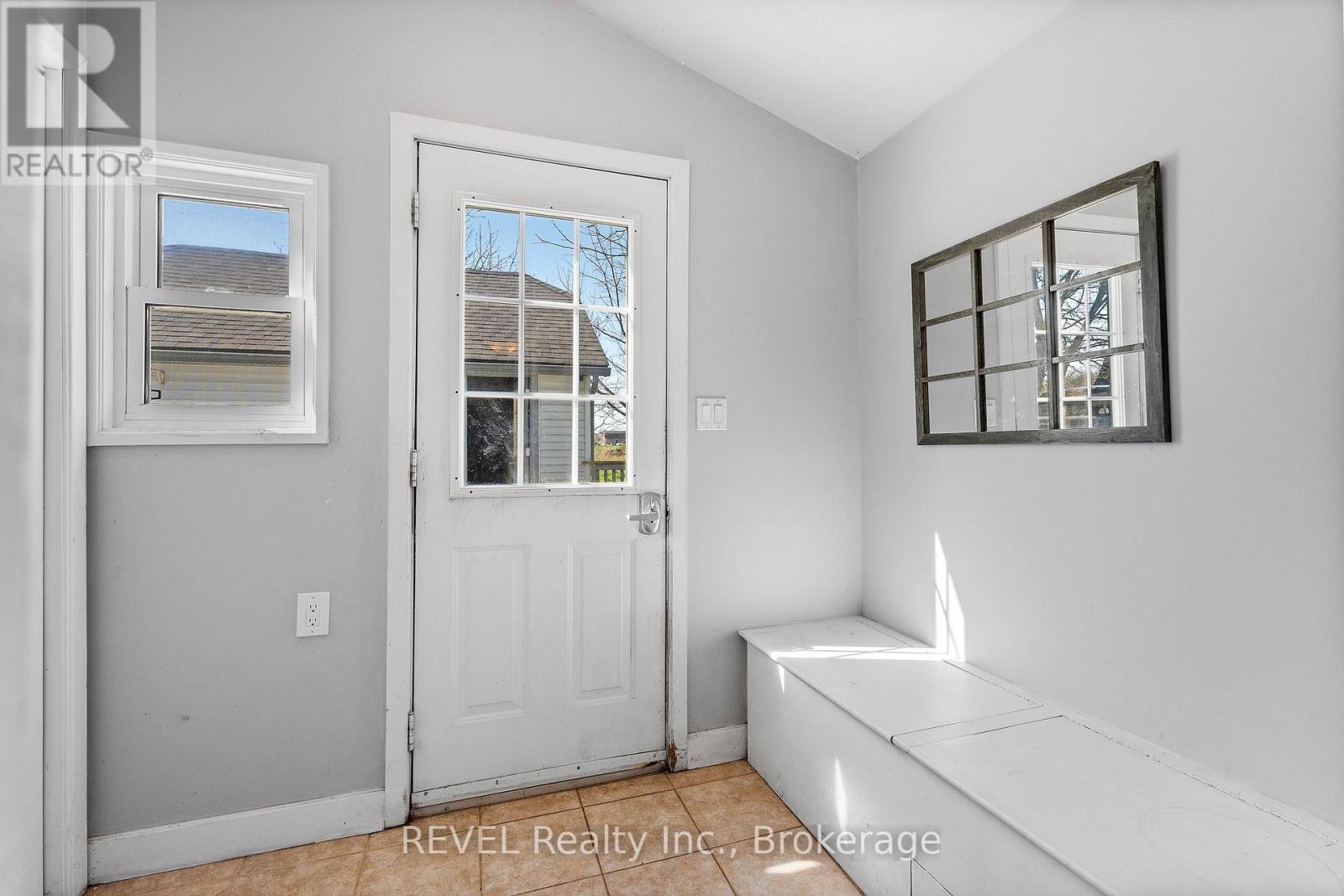 11618 BURNABY ROAD - 5