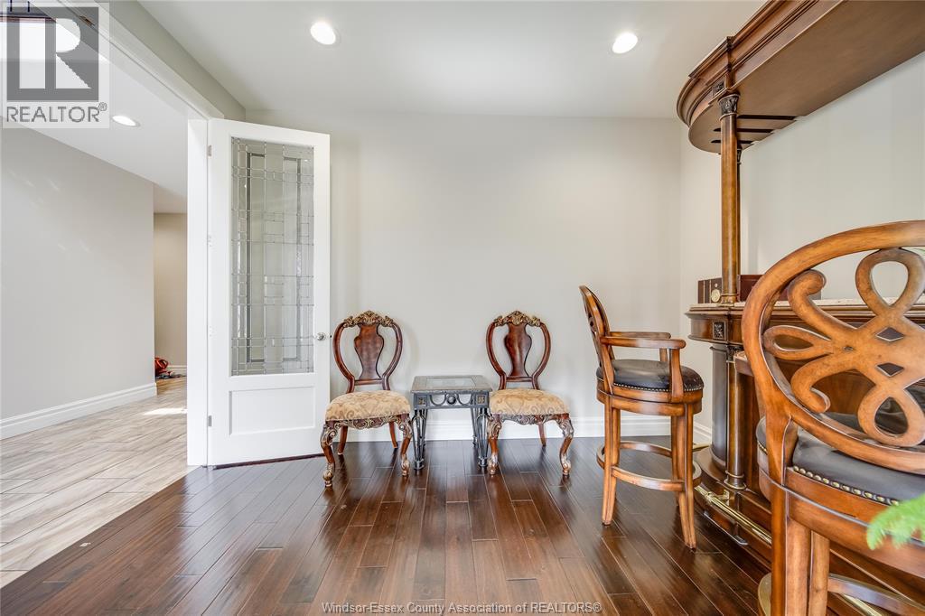 220 SELINA - Photo 5 of 50, Lakeshore, Ontario