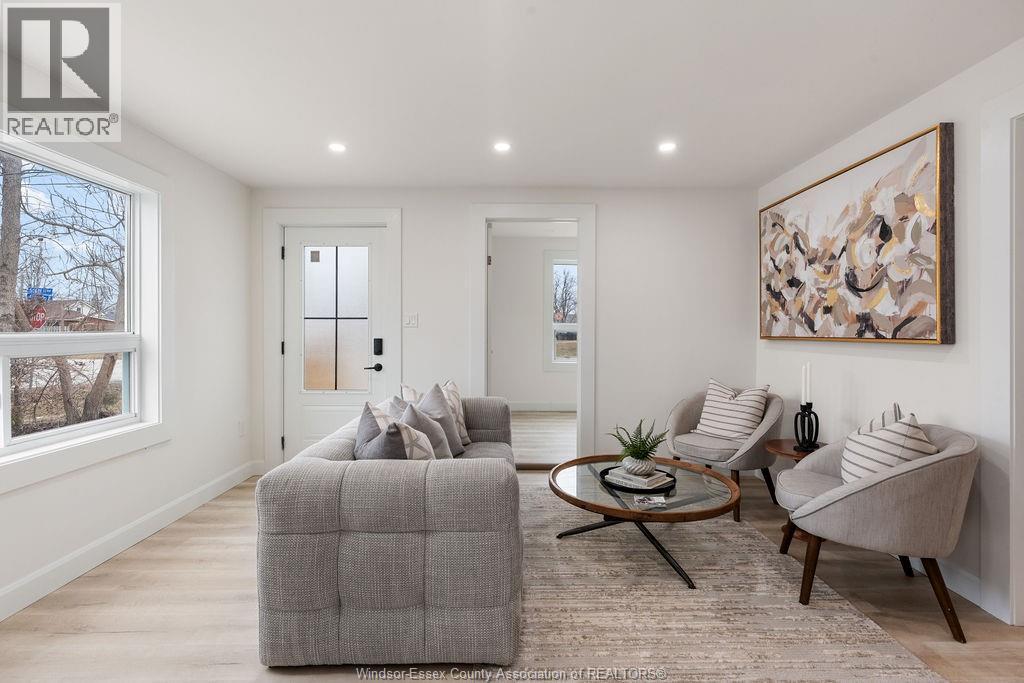 23 SCOTT LANE - Photo 4 of 29, McGregor, Ontario