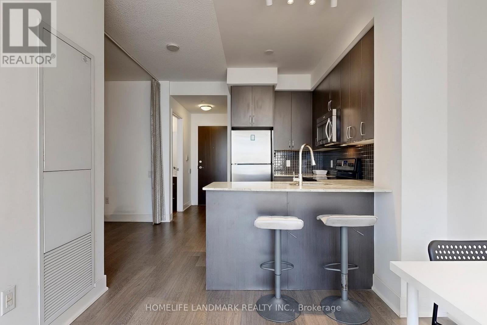 #513 7608 YONGE STREET - 17