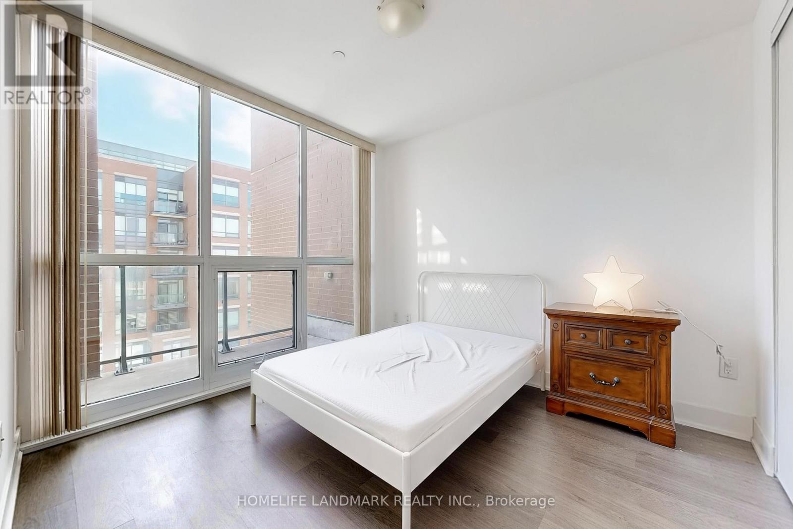 #513 7608 YONGE STREET - 23