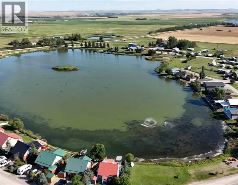 
          11 Mountain Vista Drive
            <br/>
            <span>Hill Spring</span>
            , 
            <span>AB</span>
             <span>T0K1E0</span>
         - Photo 40