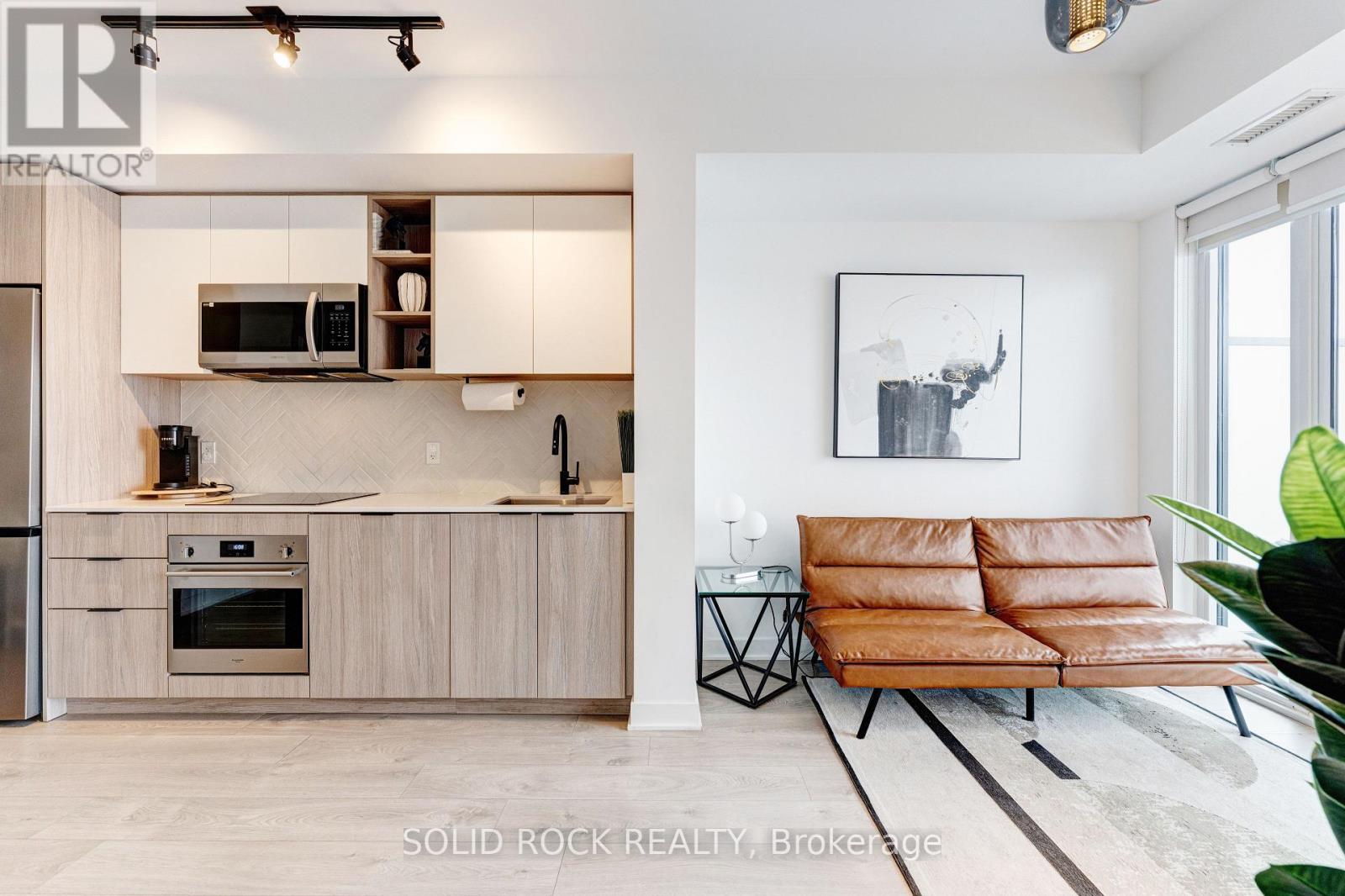 3211 – 36 ZORRA STREET,Toronto (Islington-City Centre West),,