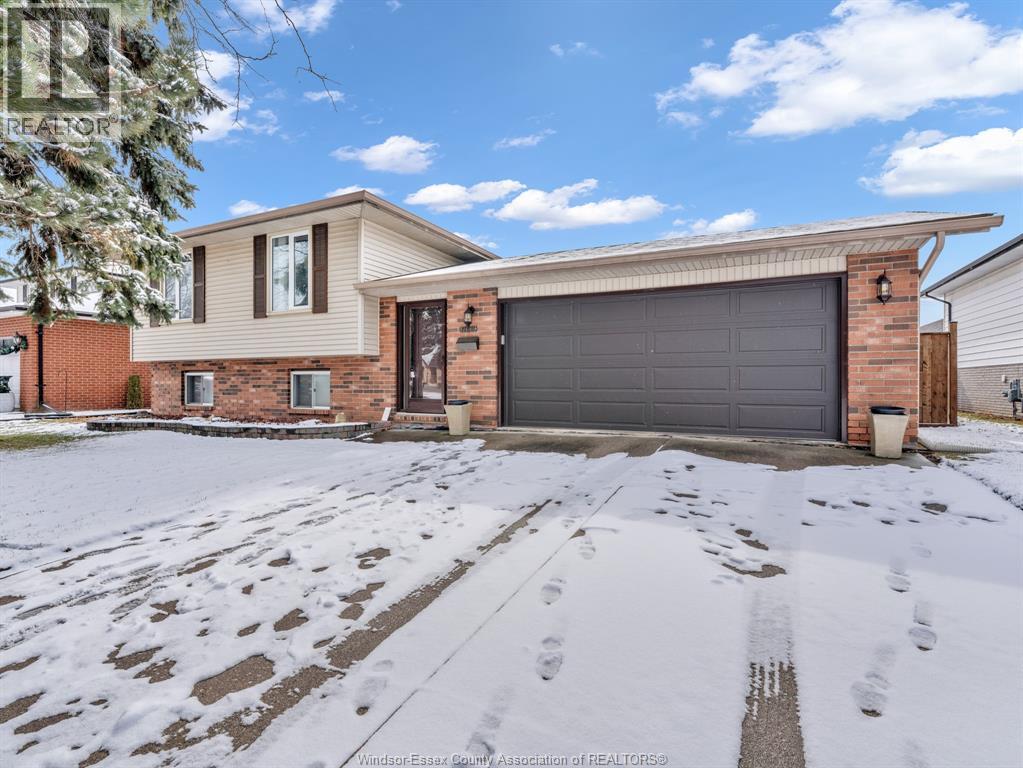 12669 LITTLE RIVER BOULEVARD - Photo 2 of 43, Tecumseh, Ontario