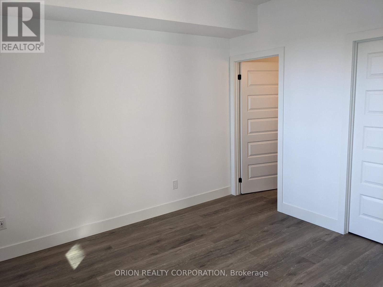 404 - 26 LOWES ROAD W - Photo 5 of 18, Guelph (Clairfields/Hanlon Business Park), Ontario