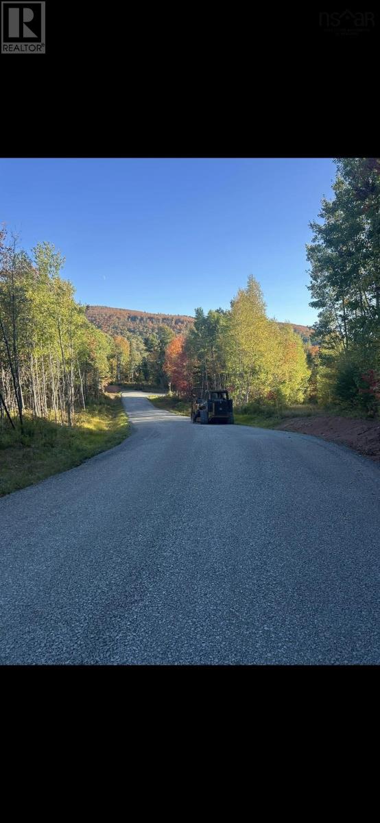 Property 13 of 19 of 17 Glades Run