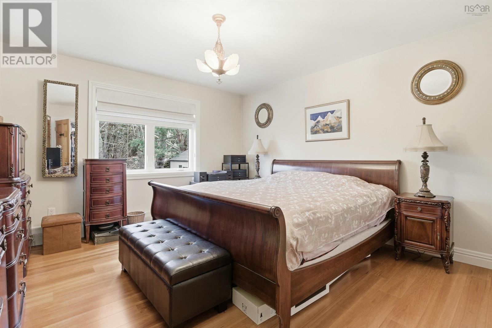 Property 24 of 45 of 12 Canary Crescent